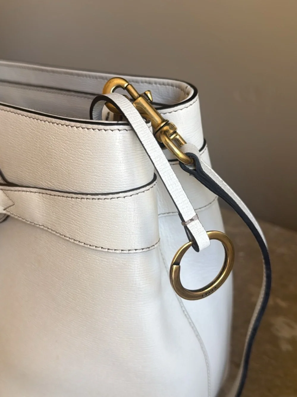 Gucci cream leather